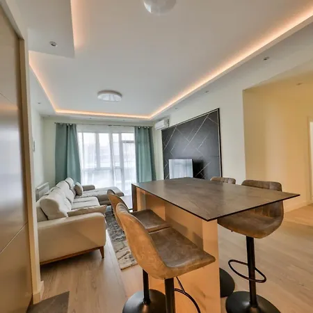 Gates Of Апартаменты